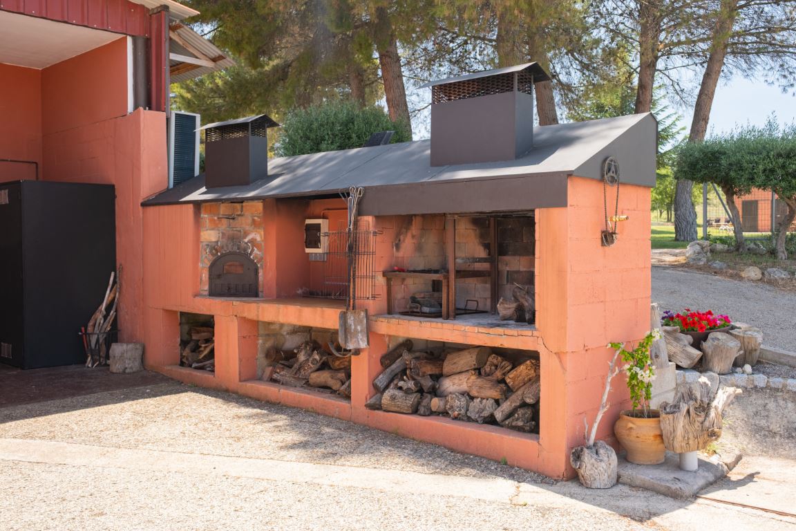 Exterior-3